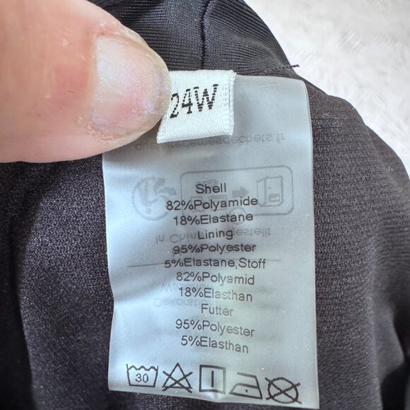 Black swim trunks, size 24, NWOT - Picture 3 of 6